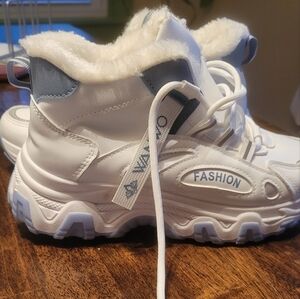 White Fashion Sneakers